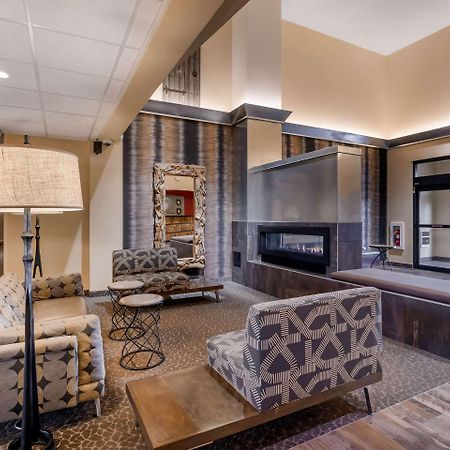 Comfort Suites Берлінгтон Екстер'єр фото