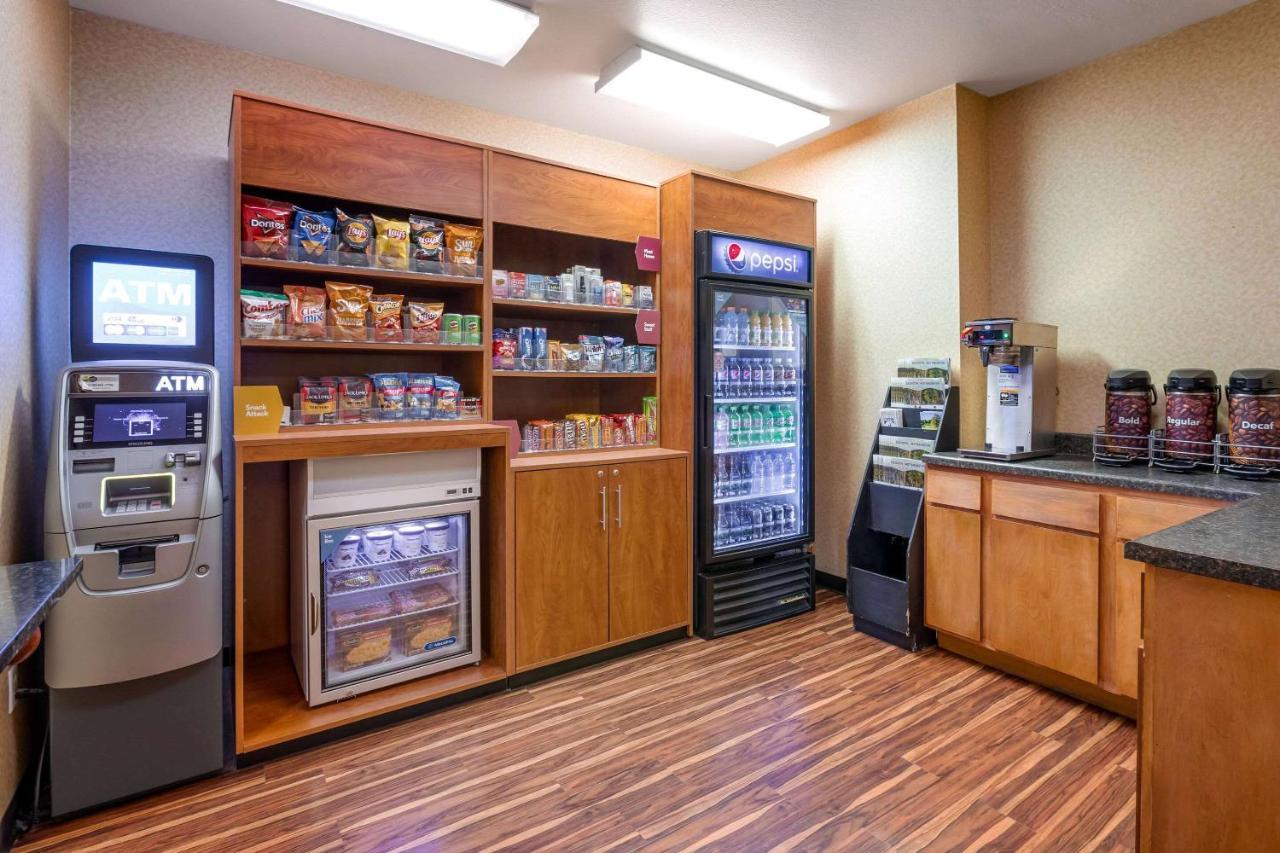 Comfort Suites Берлінгтон Екстер'єр фото