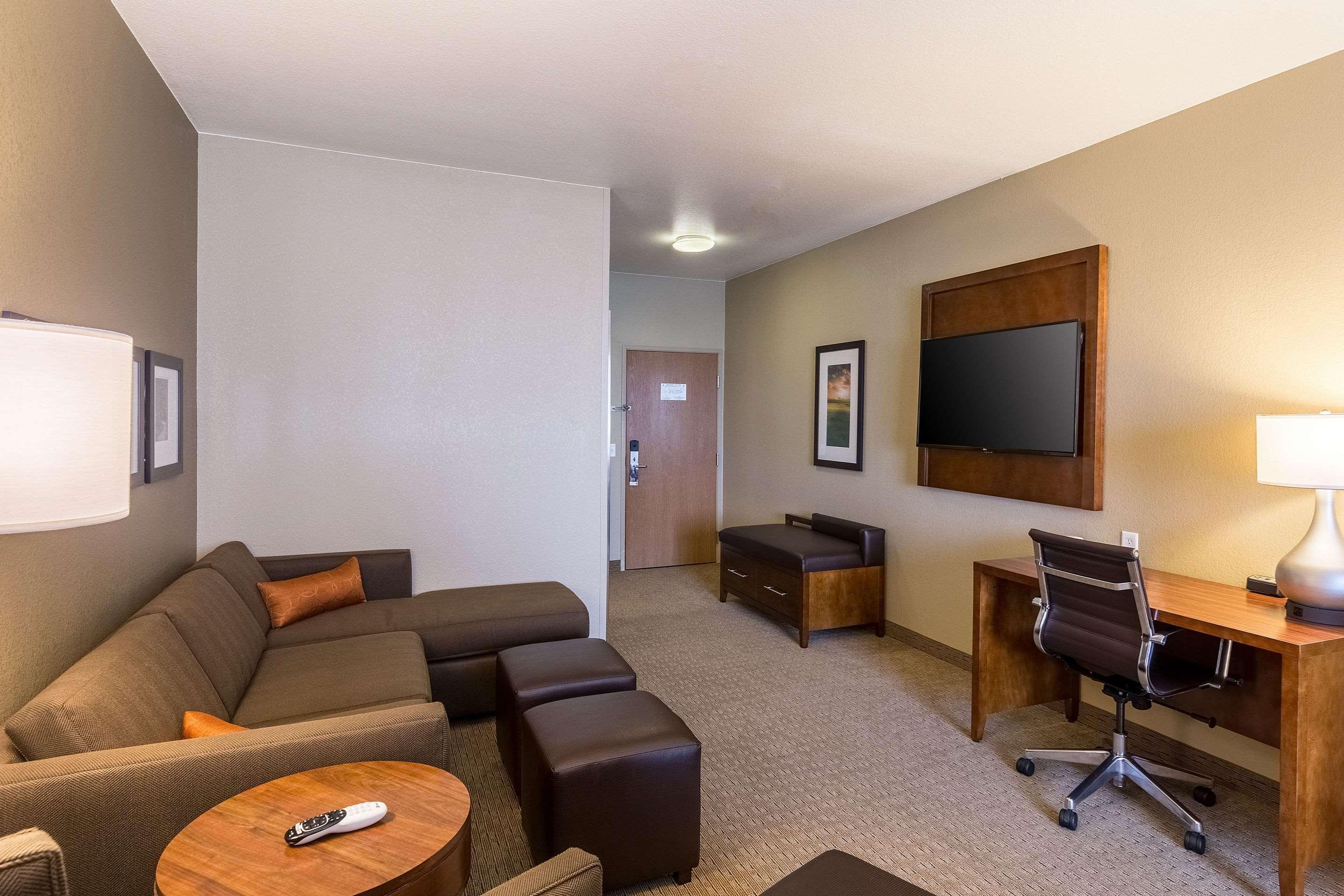 Comfort Suites Берлінгтон Екстер'єр фото