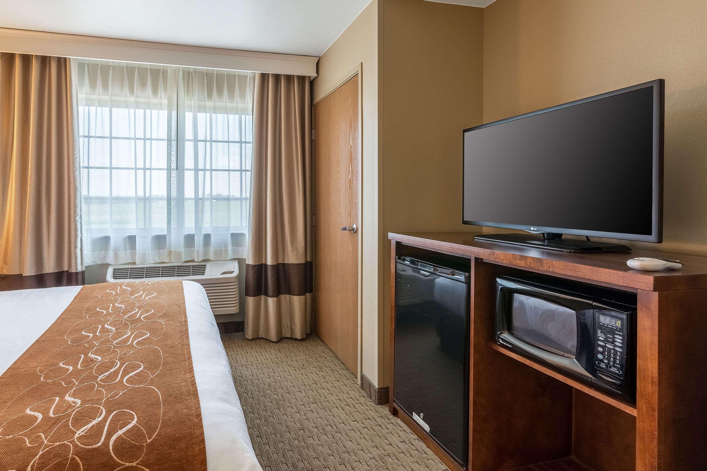 Comfort Suites Берлінгтон Екстер'єр фото