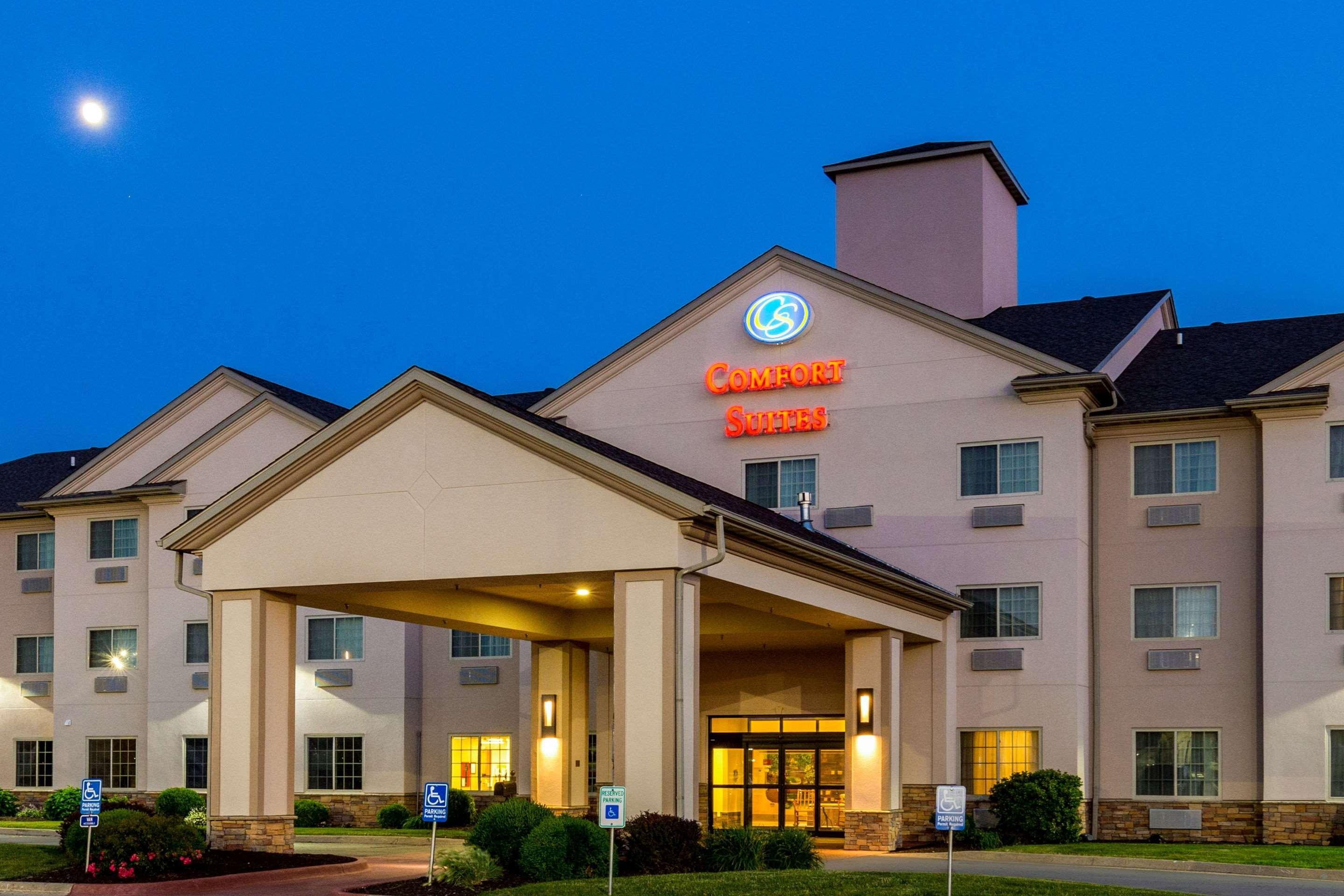 Comfort Suites Берлінгтон Екстер'єр фото