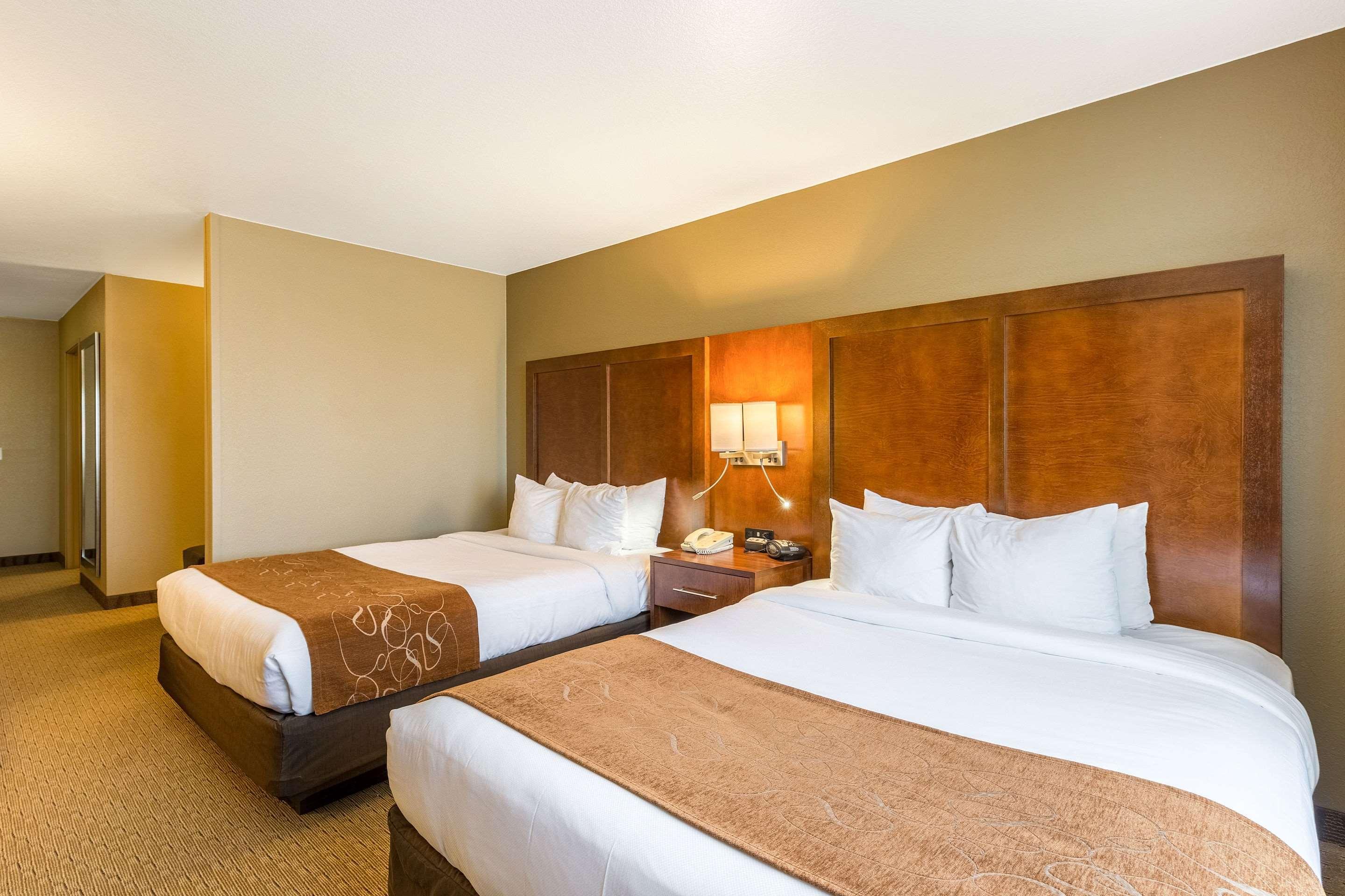 Comfort Suites Берлінгтон Екстер'єр фото