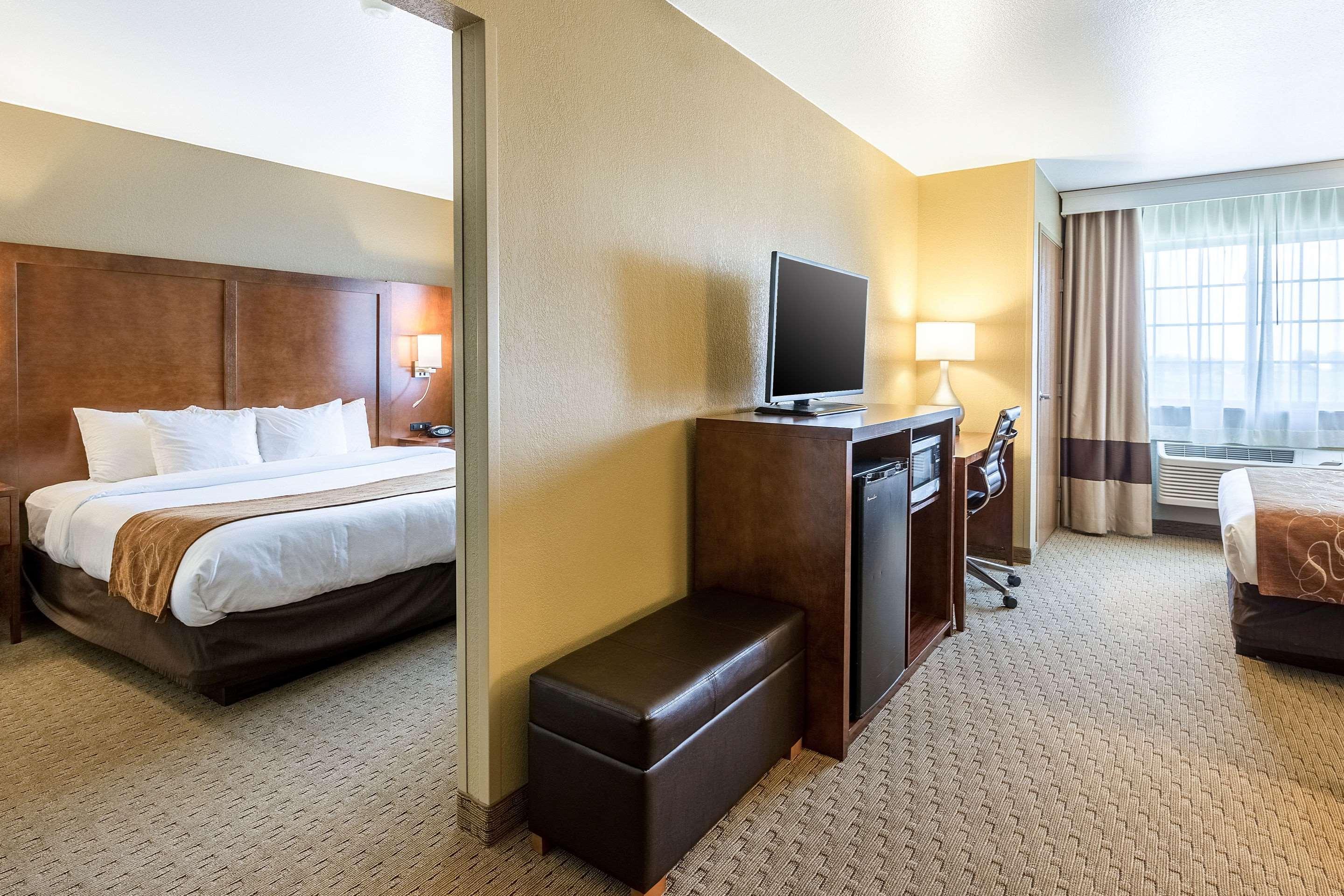 Comfort Suites Берлінгтон Екстер'єр фото